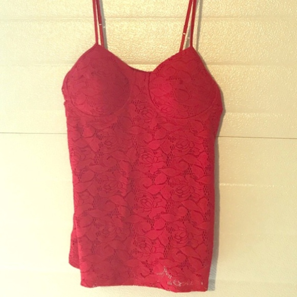 Red Lace Tank!!